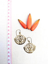 Load image into Gallery viewer, Lotus  Brass Earrings