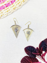 Load image into Gallery viewer, Inner Growth Brass Earrings